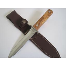 261l-cudeman-olive-wood-hunting-dagger-90-p.jpg
