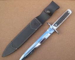 113c-cudeman-hunting-dagger-with-polished-stag-antler-handle-[5]-23-p.jpg