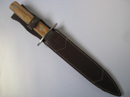 113l-cudeman-hunting-dagger-with-olive-wood-handle-[2]-24-p.jpg